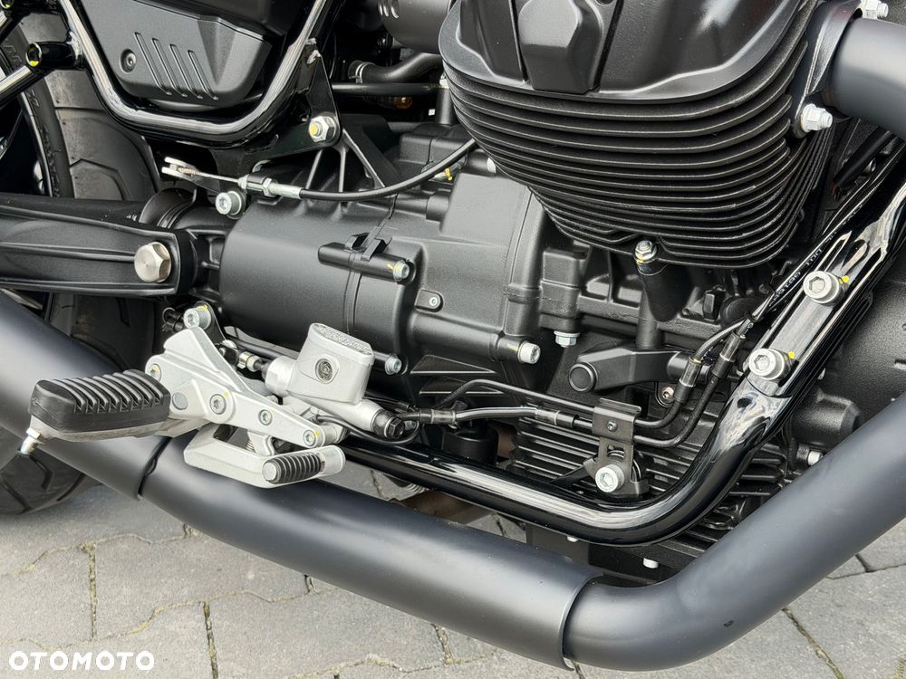 Moto Guzzi V7 - 21