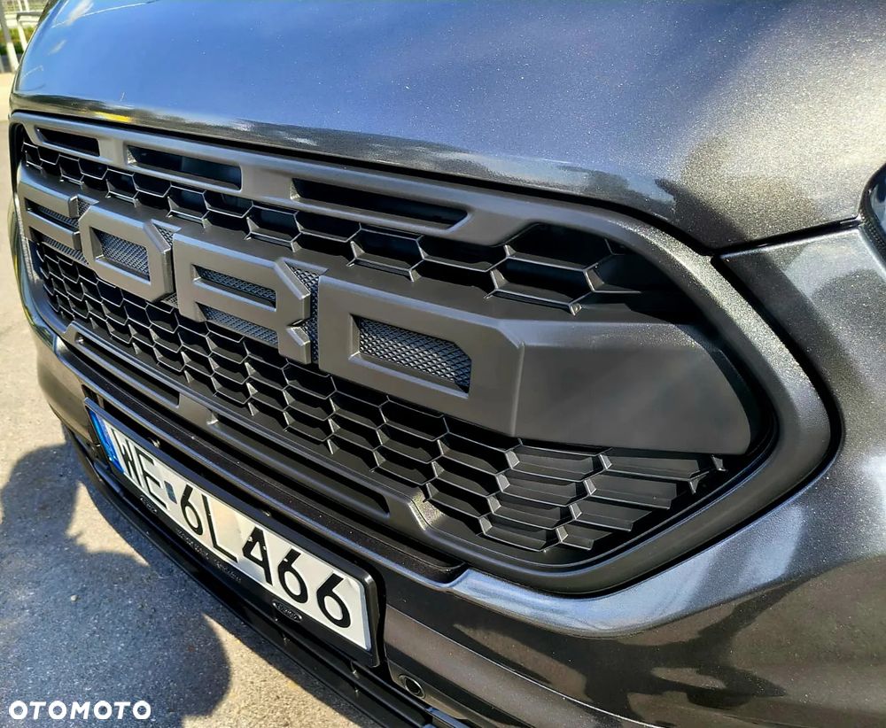 Ford Custom - 14