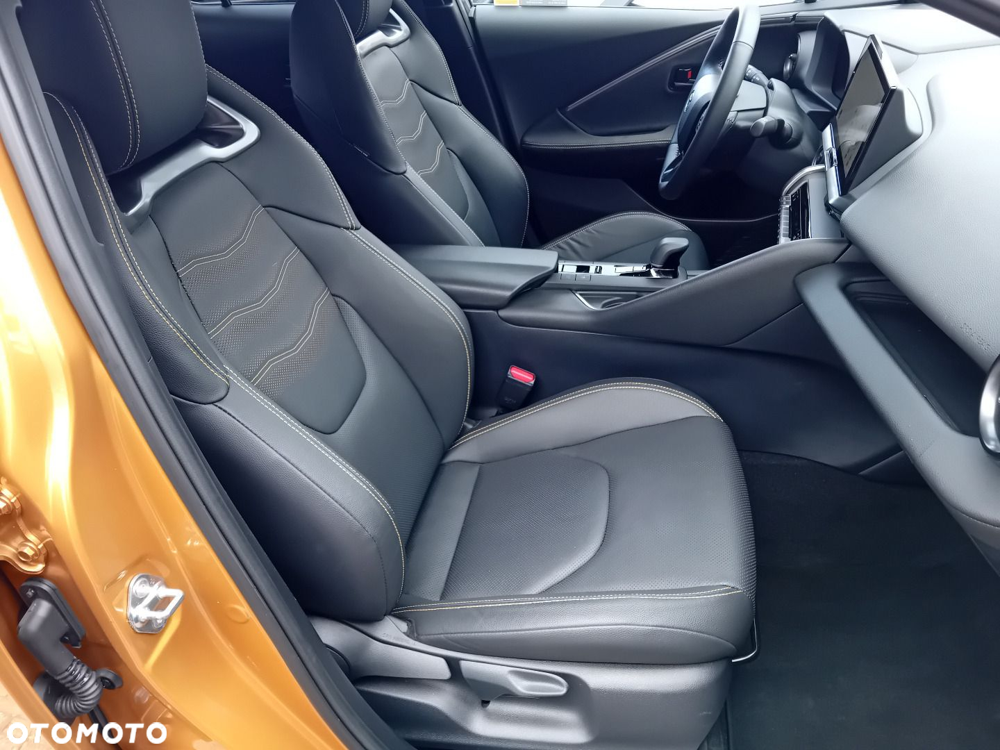 Toyota C-HR - 31
