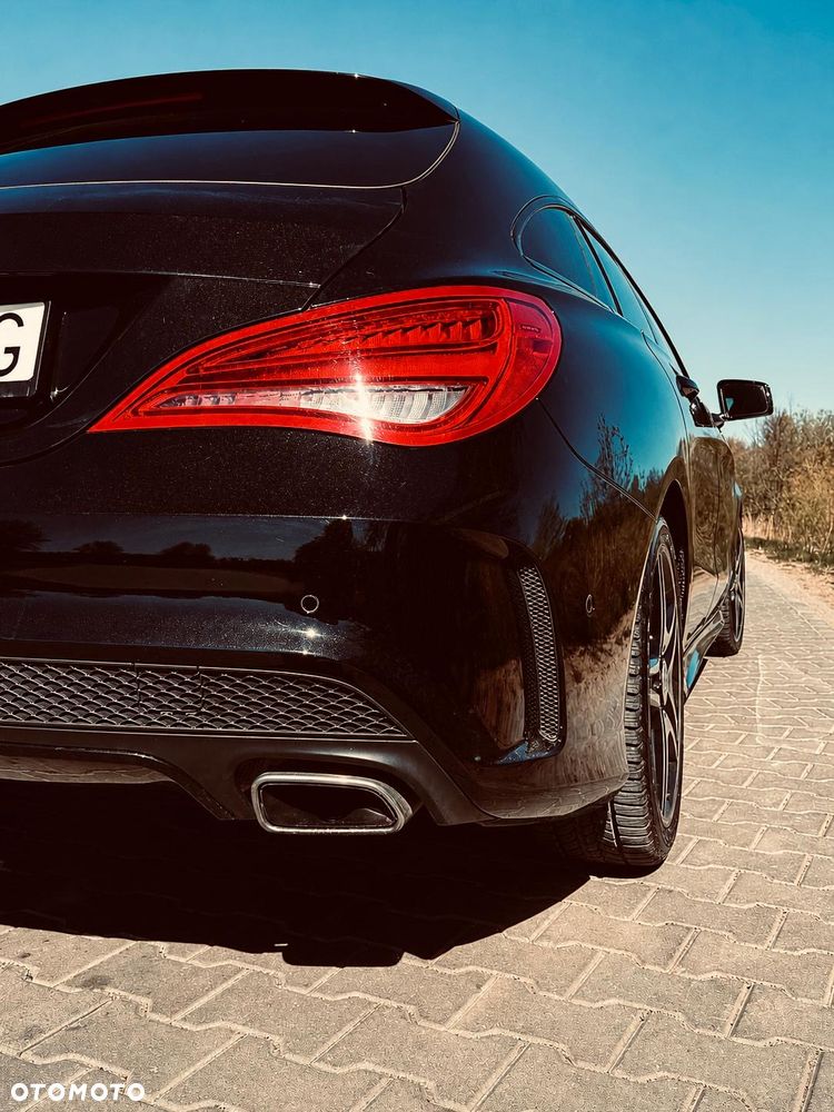 Mercedes-Benz CLA 200 7G-DCT AMG Line - 21