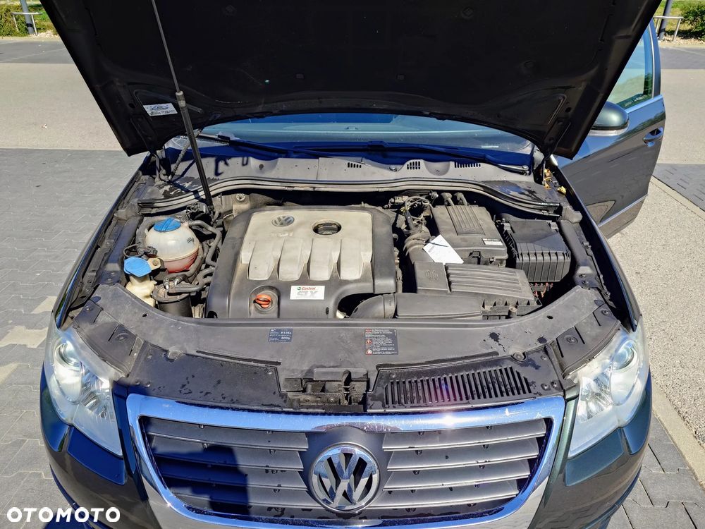 Volkswagen Passat 2.0 TDI DPF Comfortline - 13