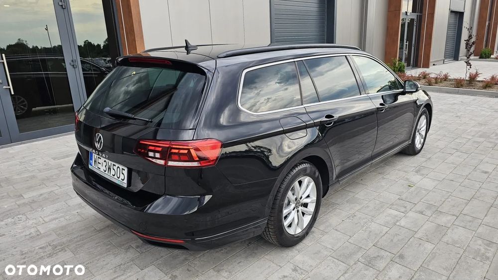 Volkswagen Passat Variant 2.0 TDI EVO Business DSG - 4