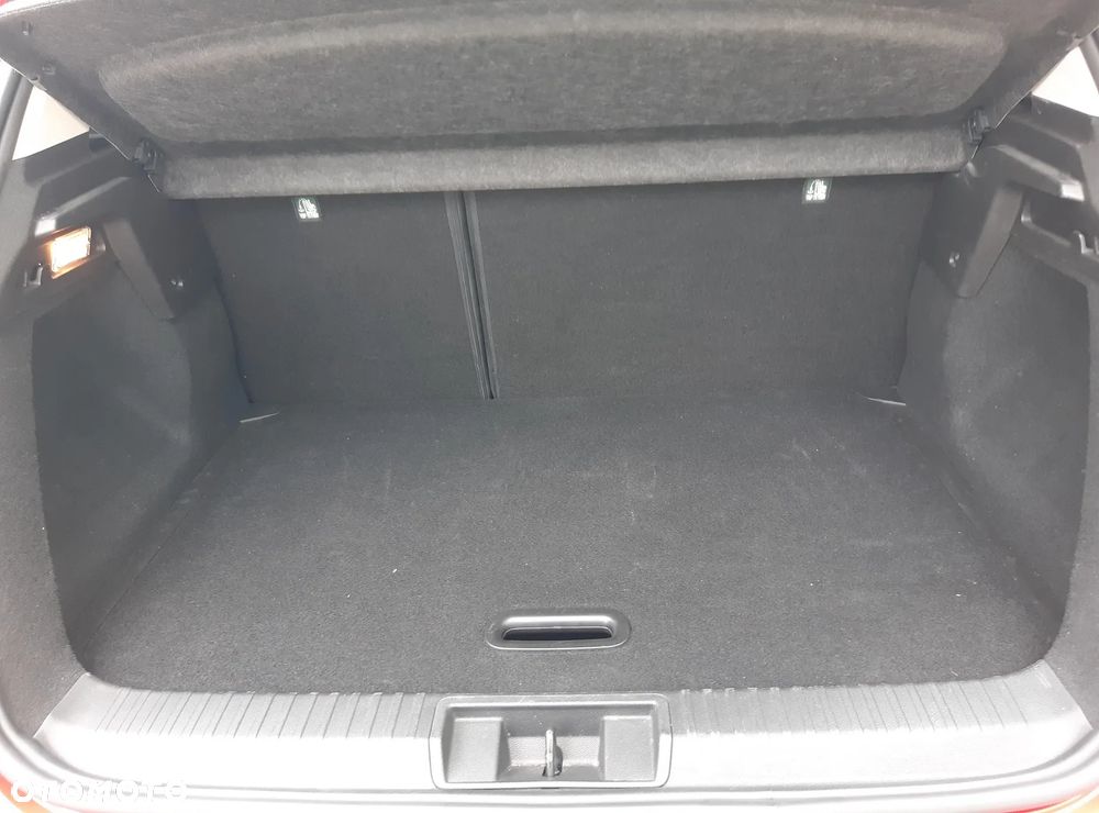 Renault Captur TCe 140 EDC GPF INTENS - 10