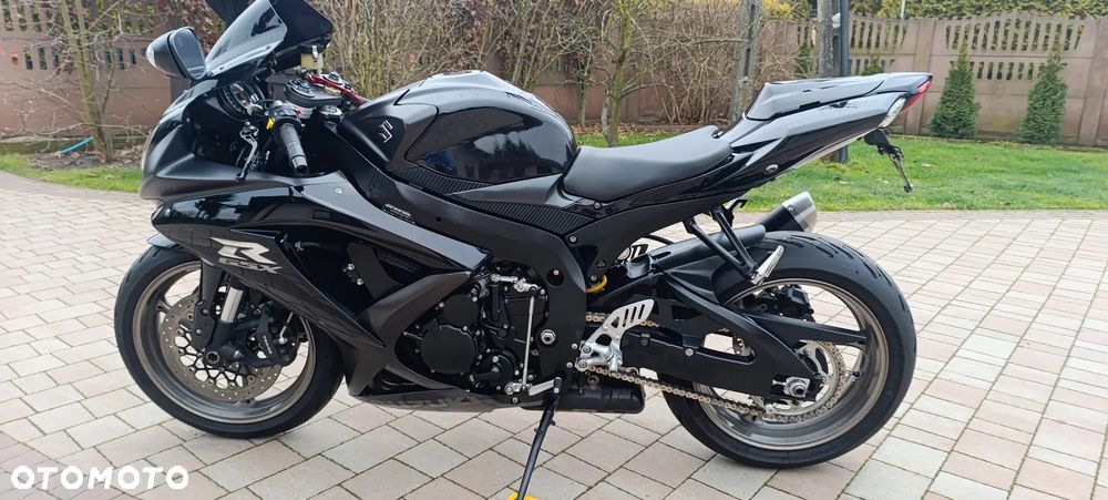 Suzuki GSX-R - 2