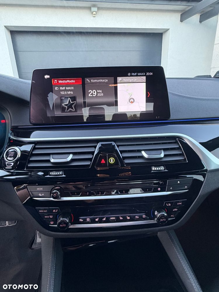 BMW Seria 5 540i xDrive M Sport sport - 12