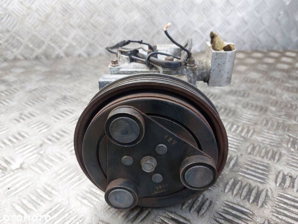 SPRĘŻARKA KOMPRESOR KLIMATYZACJI MAZDA DEMIO I 1.5 16V - 2