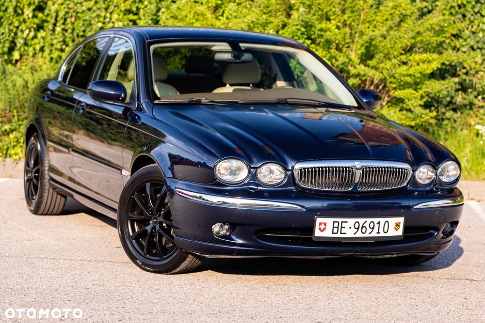 Jaguar X-Type 2.5 V6 4x4 Executive - 5