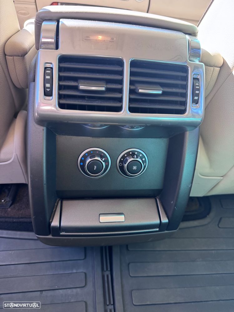Land Rover Range Rover 4.4 TdV8 Vogue - 16