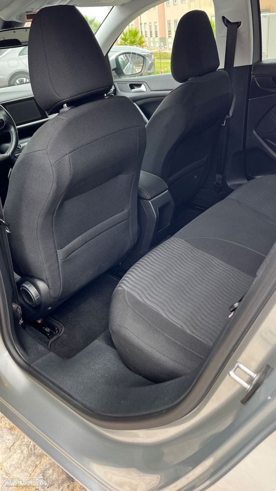 Peugeot 308 1.6 BlueHDi Active J17 - 32