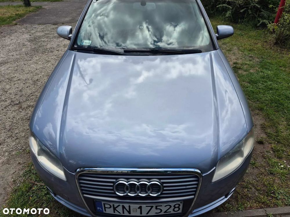 Audi A4 - 1