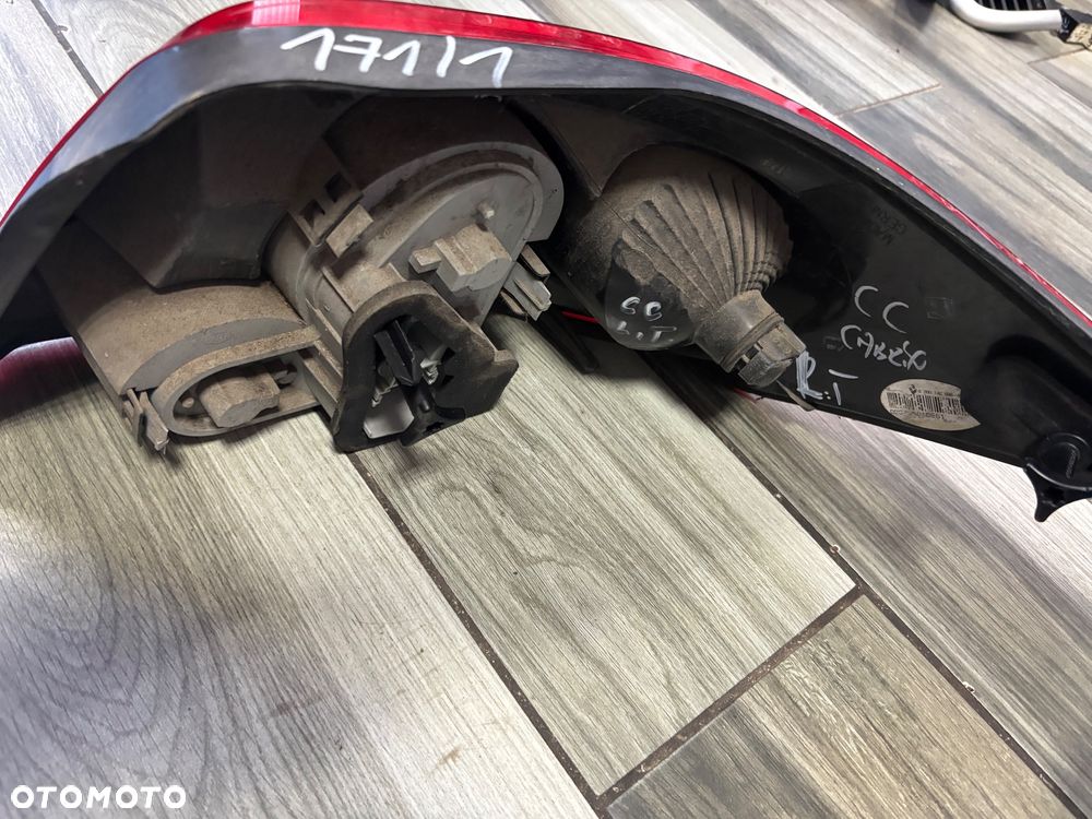 Lampa lewa prawa tył   Renault Megane II CC Cabrio    8200142688    (99/6) (171/1 171/2 ) - 8