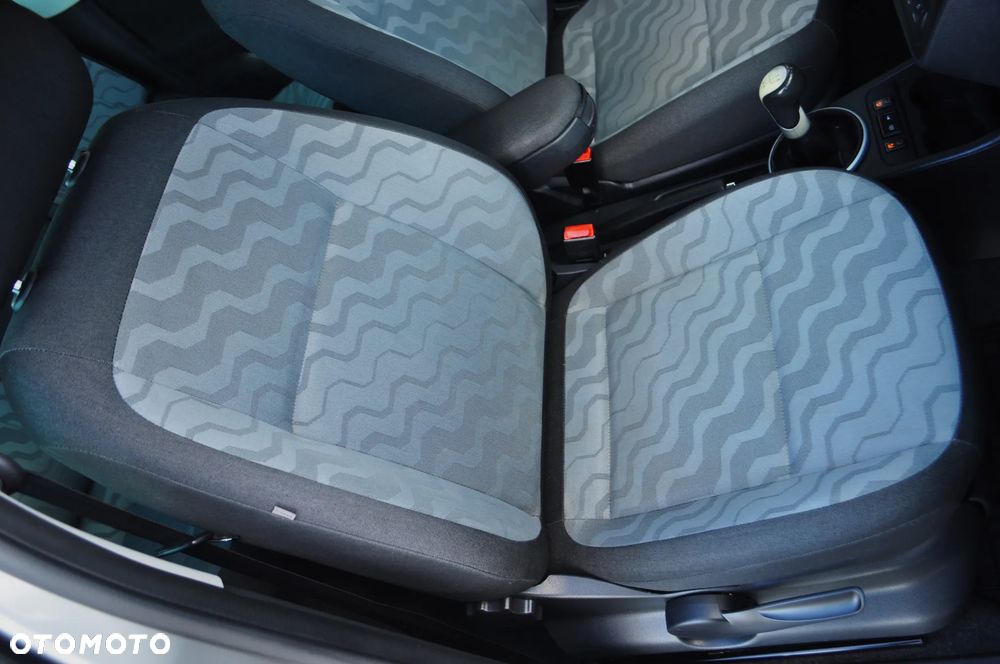 Skoda Roomster 1.2 Ambition - 24