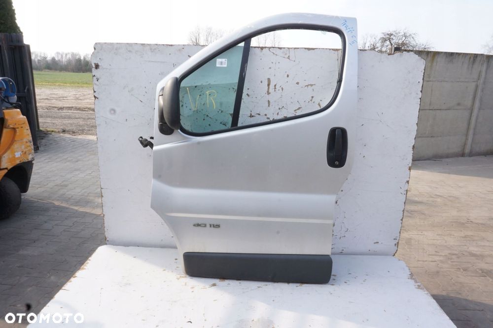 DRZWI LEWY PRZÓD RENAULT TRAFIC 2 II - 1