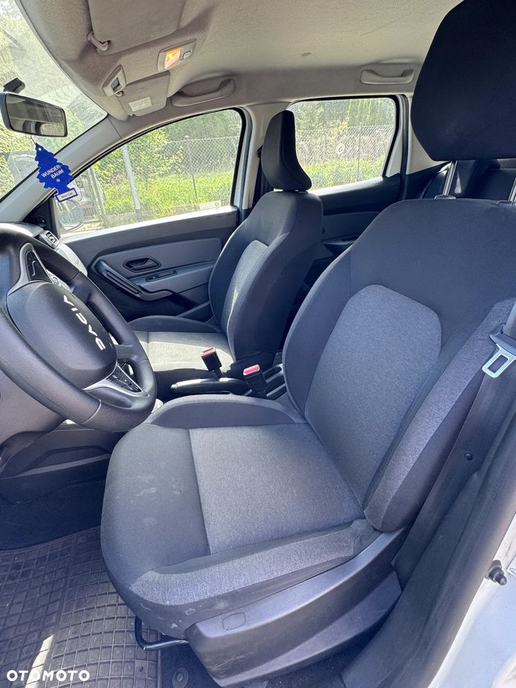Dacia Duster 1.0 TCe Essential - 20