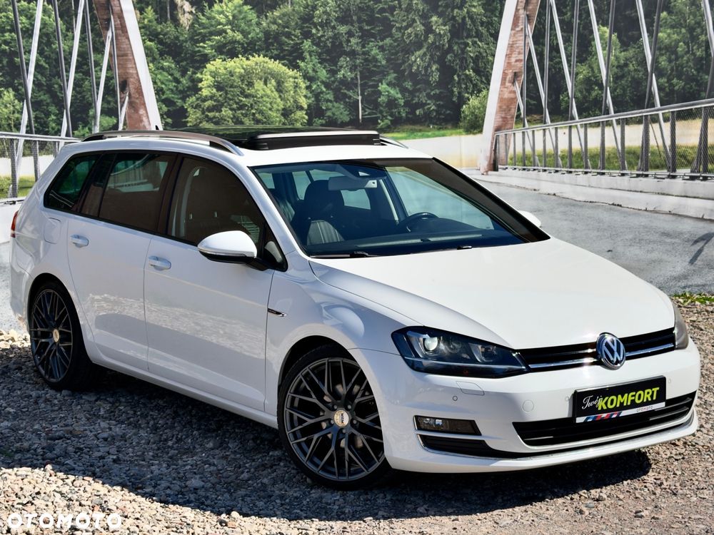 Volkswagen Golf 2.0 TDI BlueMotion Technology Lounge - 4