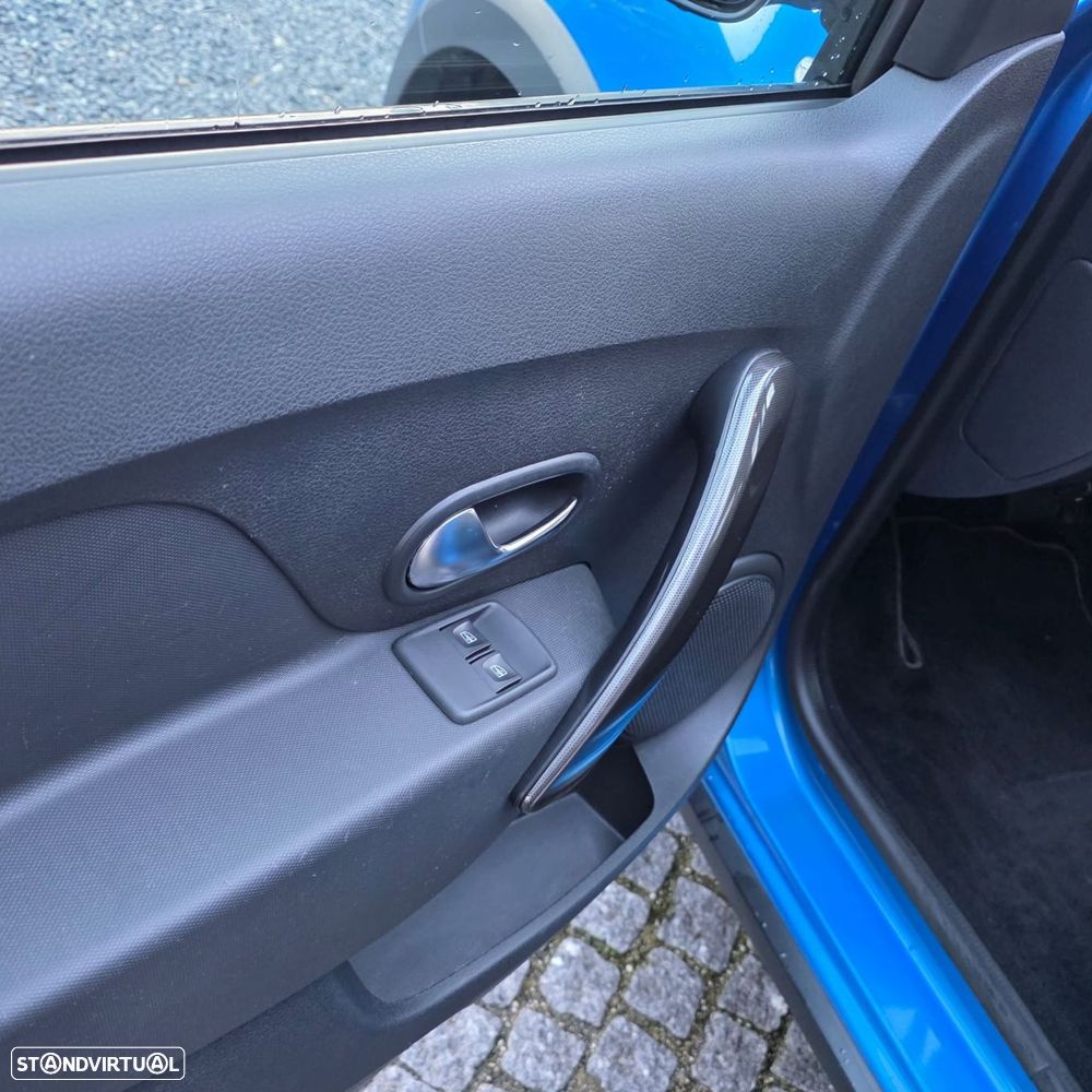 Dacia Sandero Stepway TCe 90 Easy-R Celebration - 17