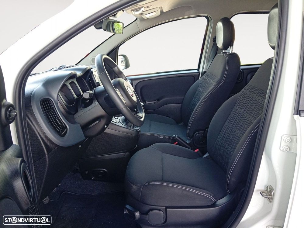 Fiat Panda 1.0 Hybrid City Cross - 9