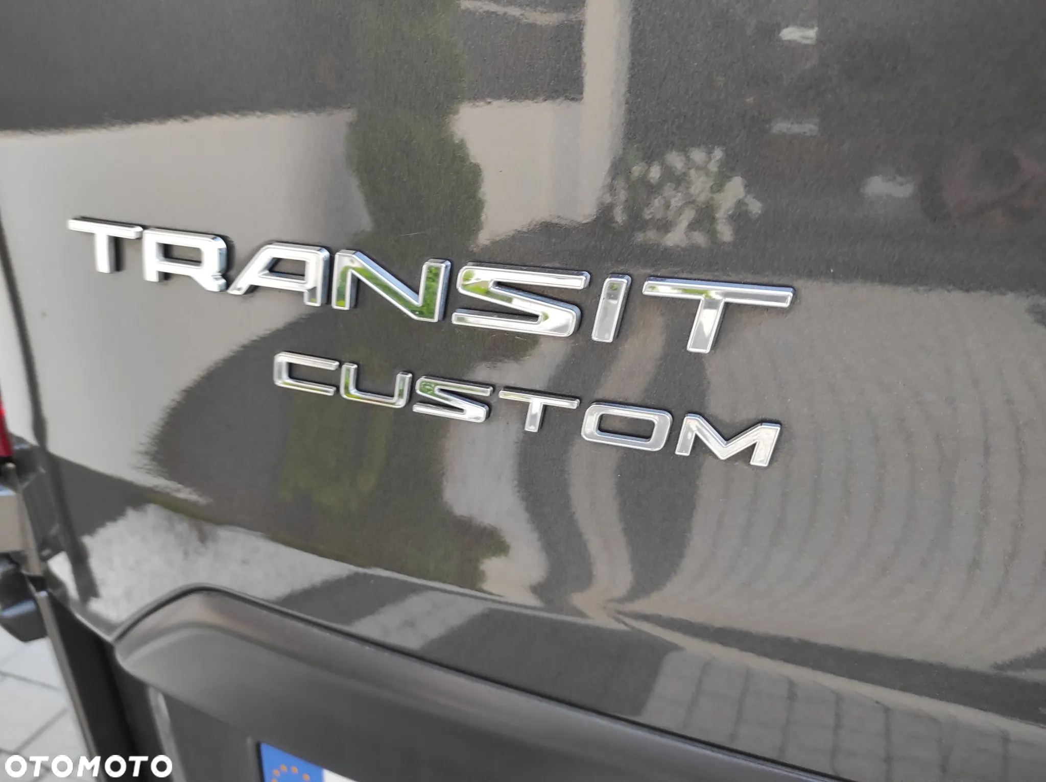 Ford Tourneo Custom - 29