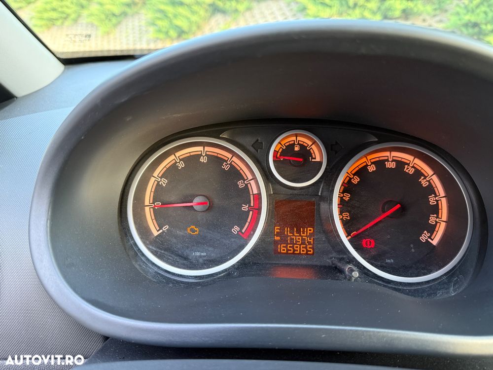 Opel Corsa 1.2 16V Color Edition - 12