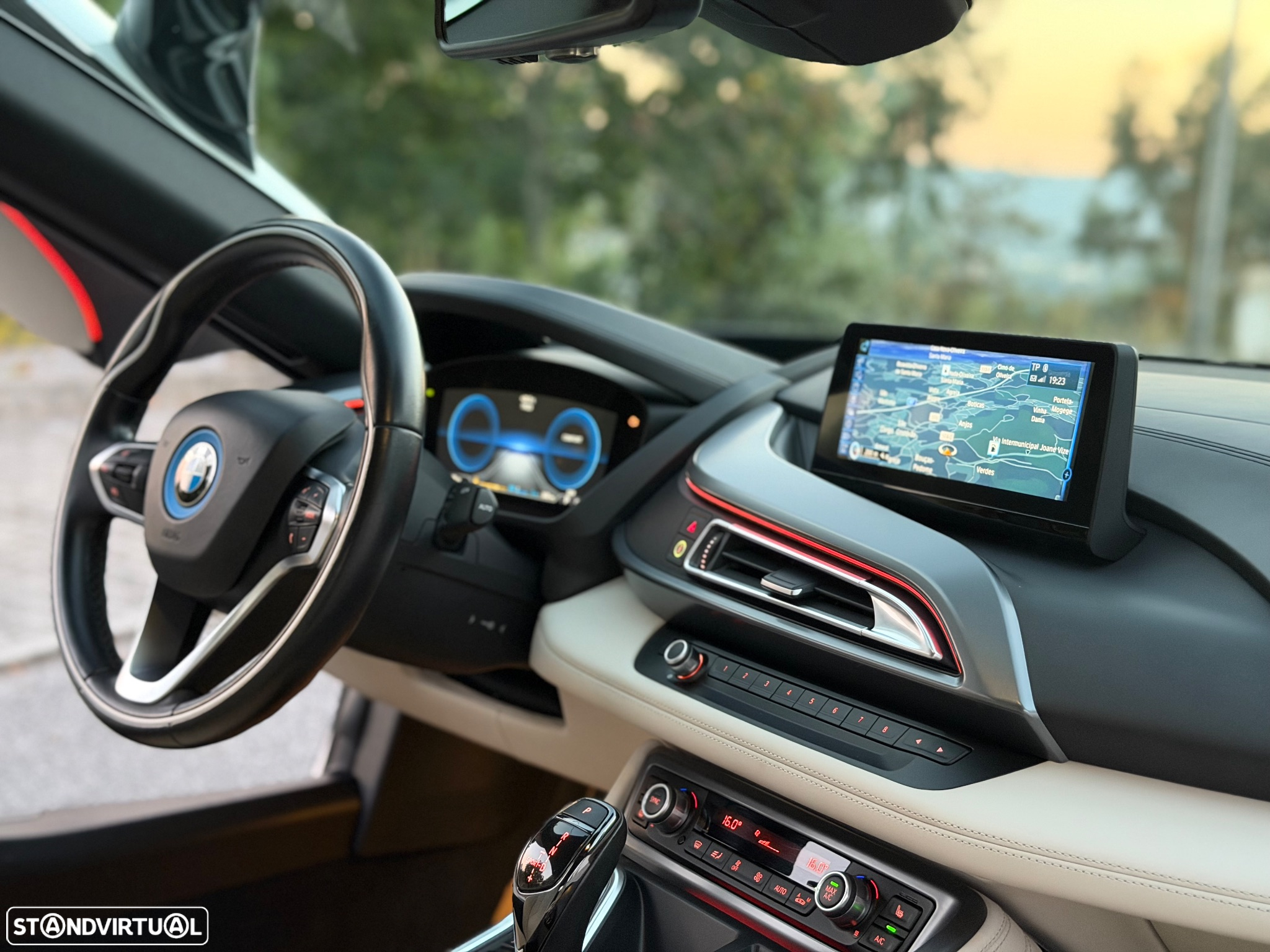 BMW i8 Standard - 43