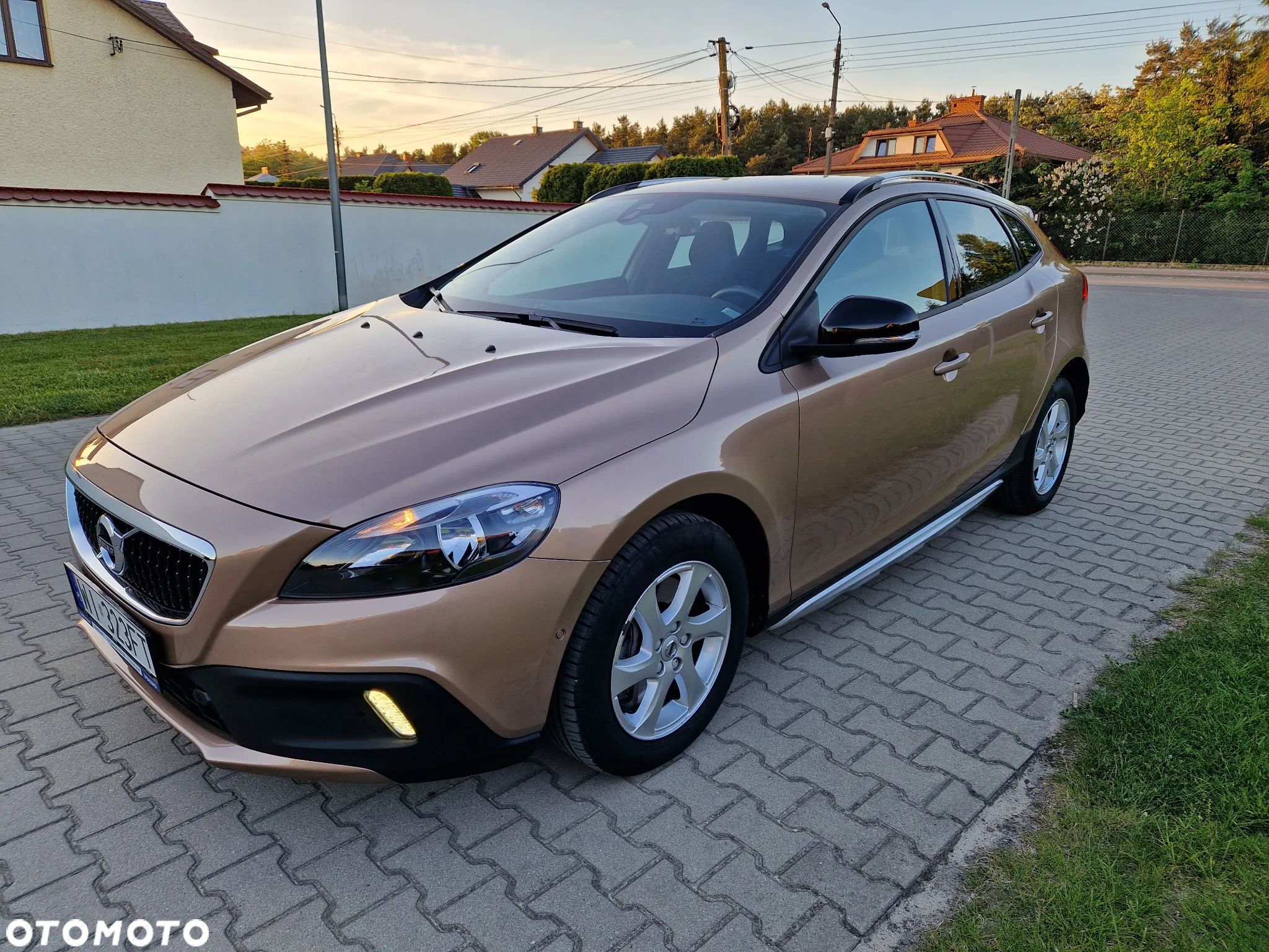 Volvo V40 D3 Drive-E Kinetic - 1