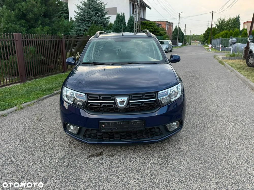 Dacia Logan TCe 90 S&S Laureate - 3