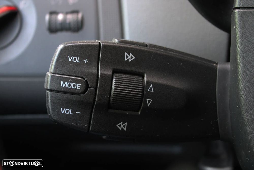 SEAT Ibiza 1.6 TDI Sport DPF - 34