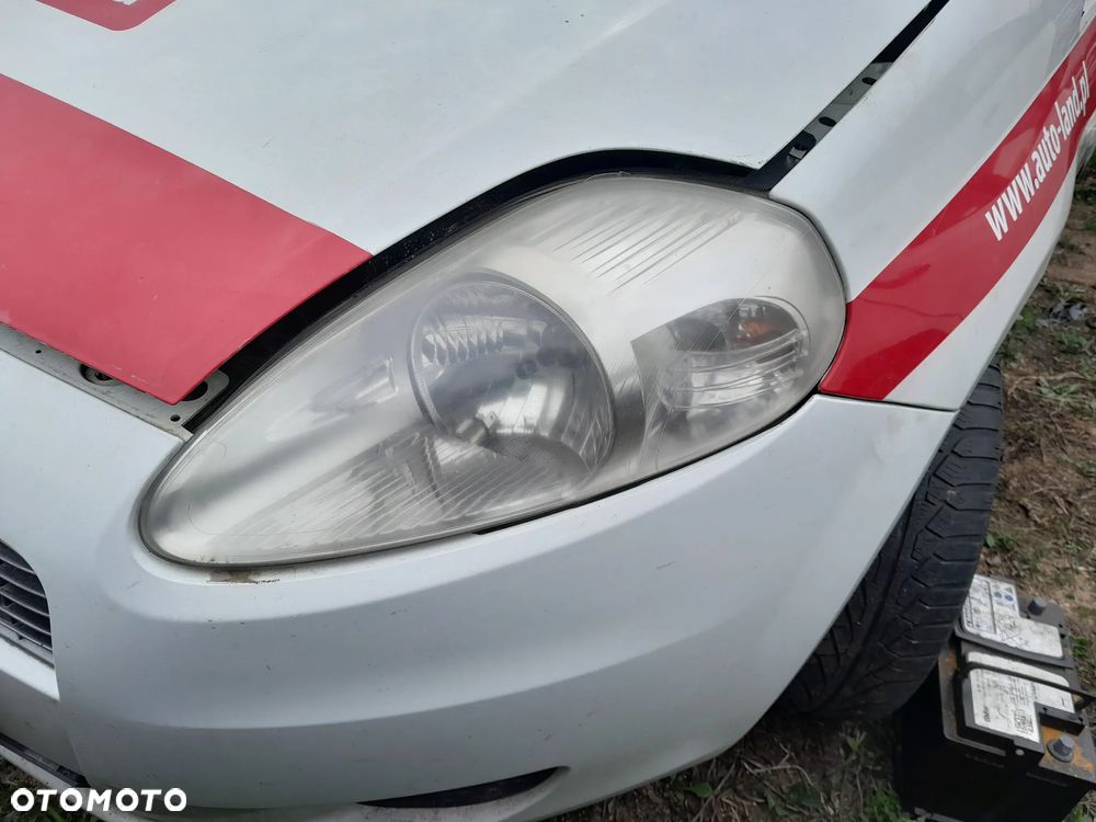 Lampa przednia lewa FIAT Grande Punto 05-12r. Europa - 2