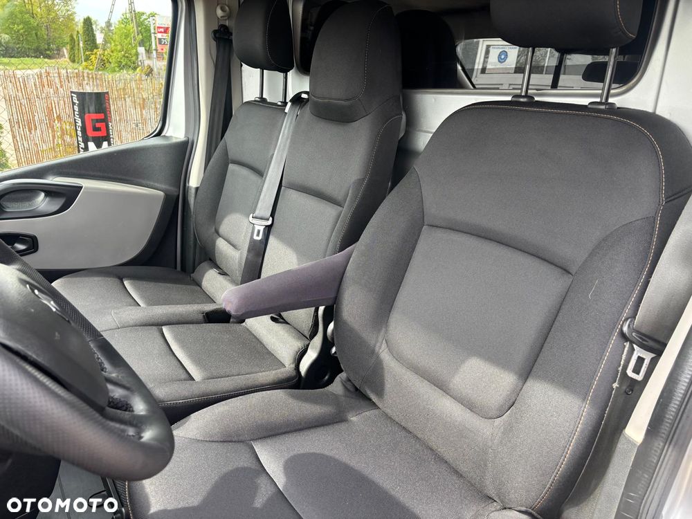 Renault Trafic - 24