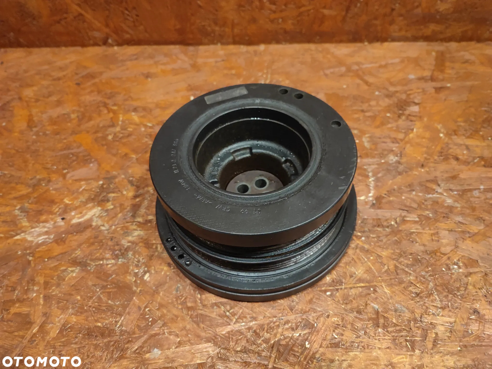 BMW E39 / E38 / E53 ORYGINALNE KOŁO PASOWE WAŁ / TŁUMIK DRGAŃ GUMOWE WAŁU DO SILNIKÓW GAMY M57D25 / M57D30 ( 184KM ) EURO 3 O NR. 11 23 2 247 890 / 11 23 2 247 886 OEM W DOBRYM STANIE - 2
