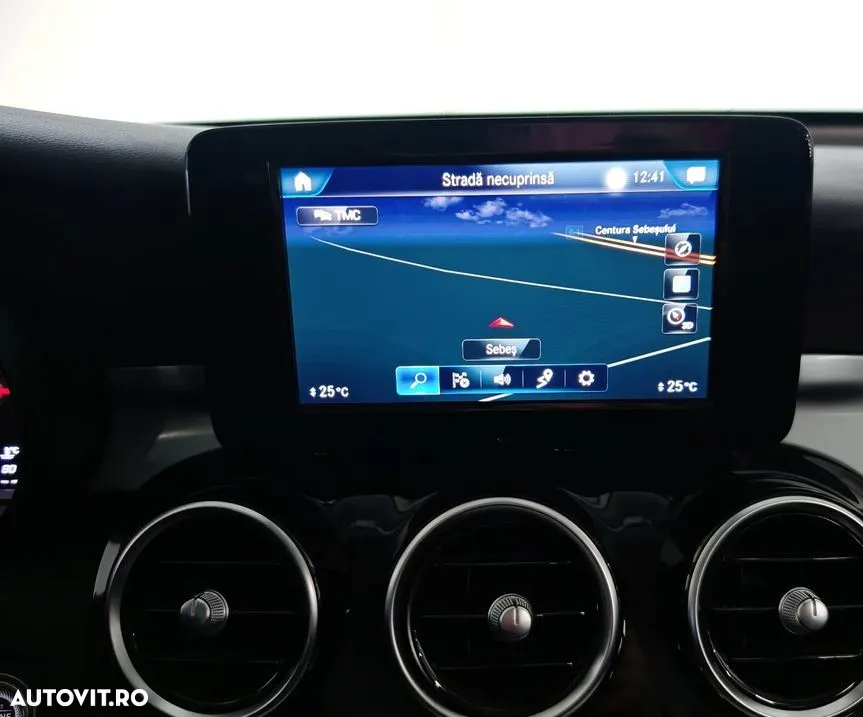 Mercedes-Benz GLC 220 d 4MATIC - 10