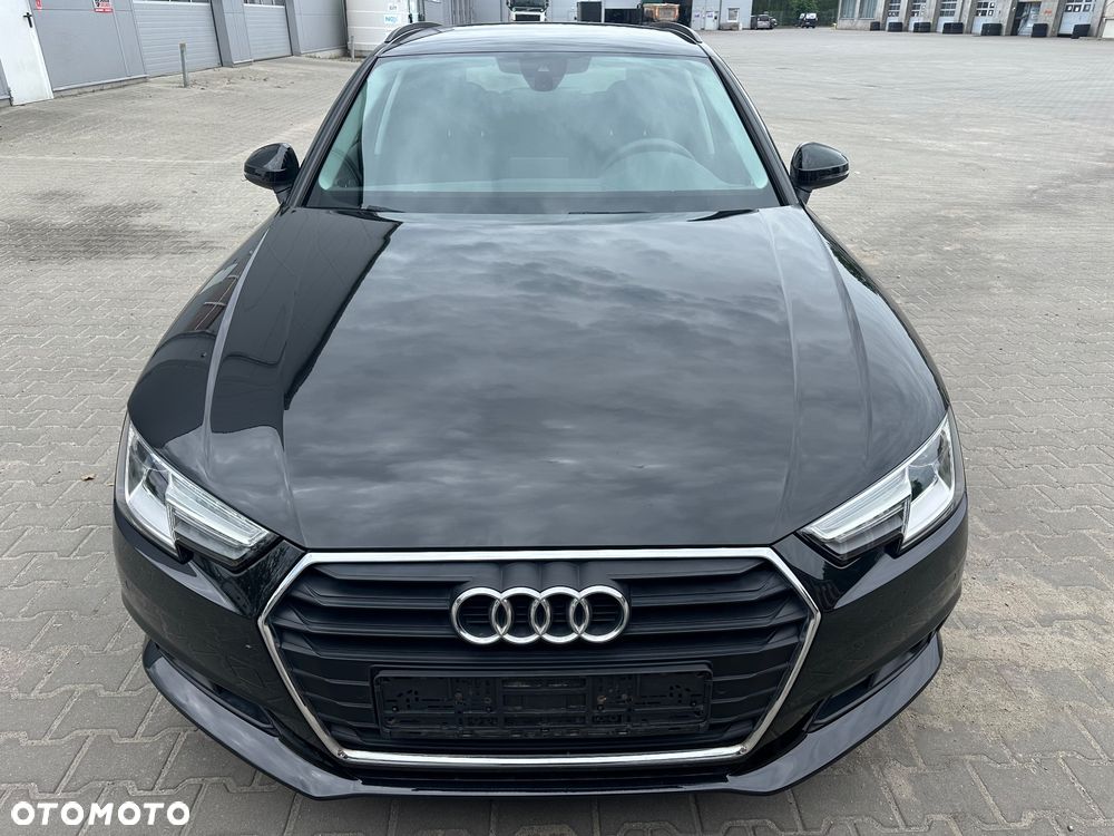 Audi A4 Avant - 8