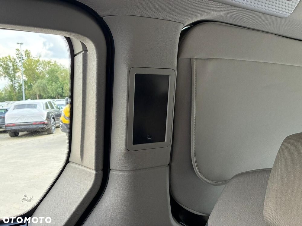 Volkswagen California - 39