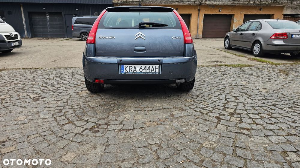 Citroën C4 2.0 HDi Exclusive - 6