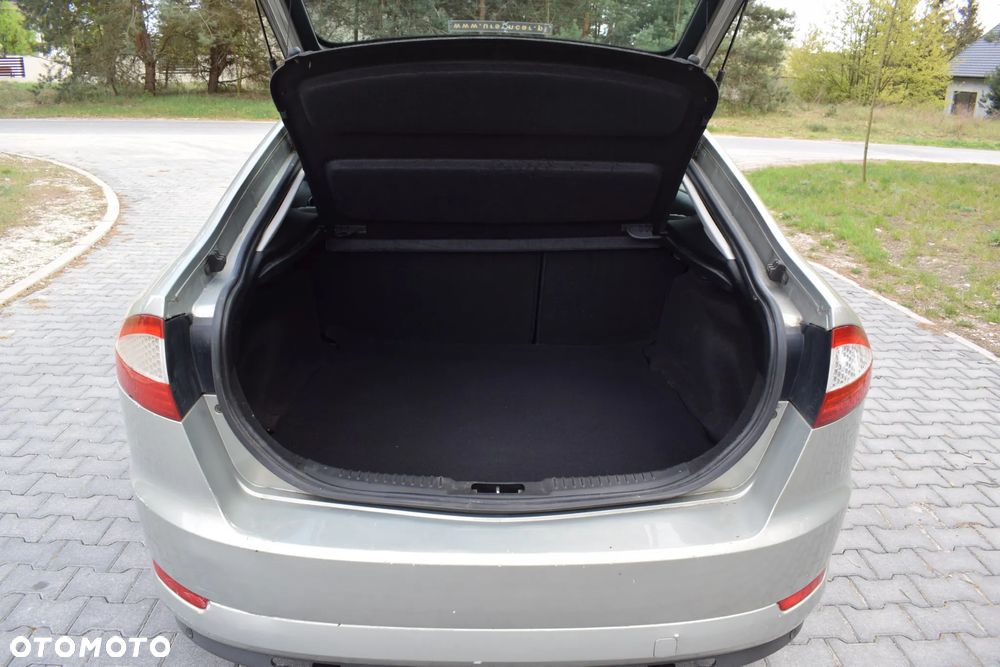 Ford Mondeo - 13