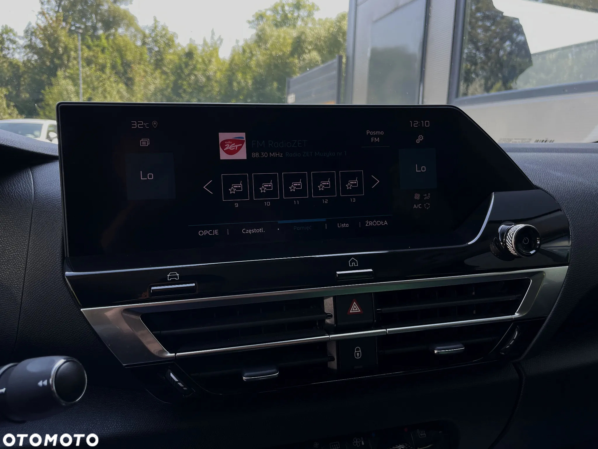 Citroën C4 PureTech 130 Stop&Start EAT8 SHINE - 25