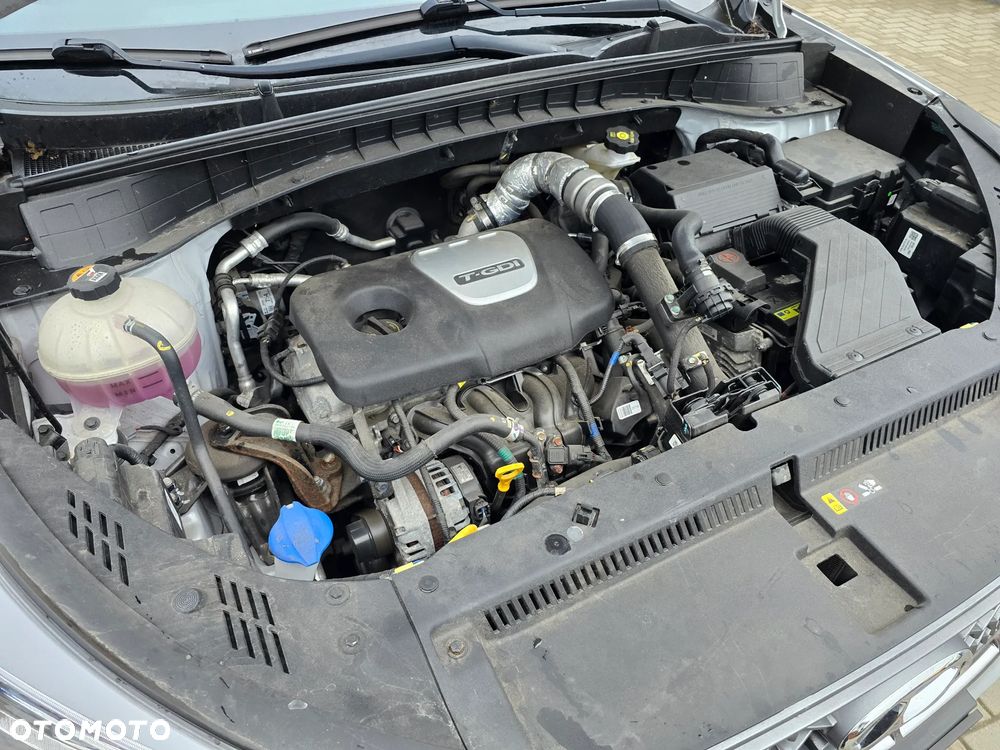 Hyundai Tucson - 16