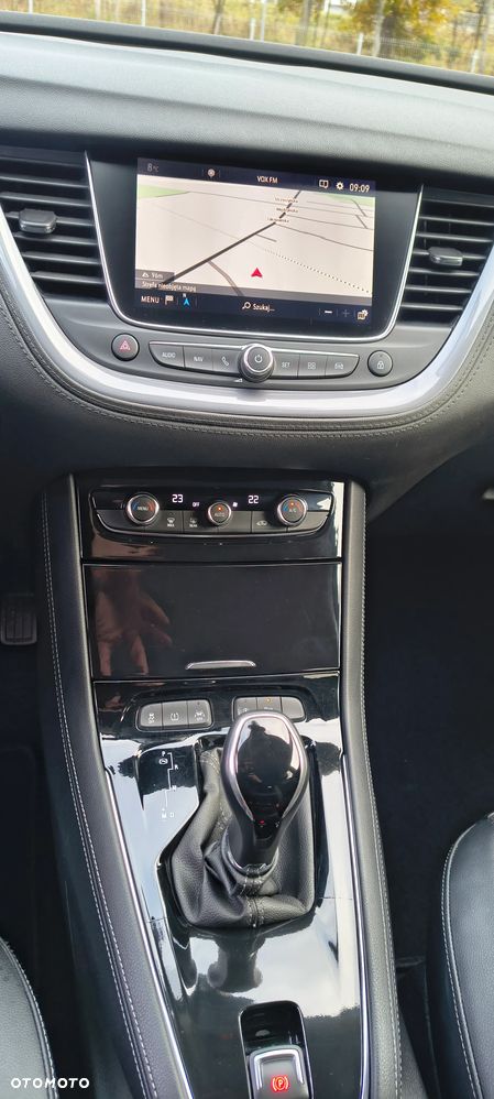 Opel Grandland X 1.2 Start/Stop Automatik INNOVATION - 13