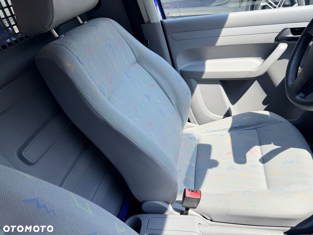 Volkswagen CADDY - 26