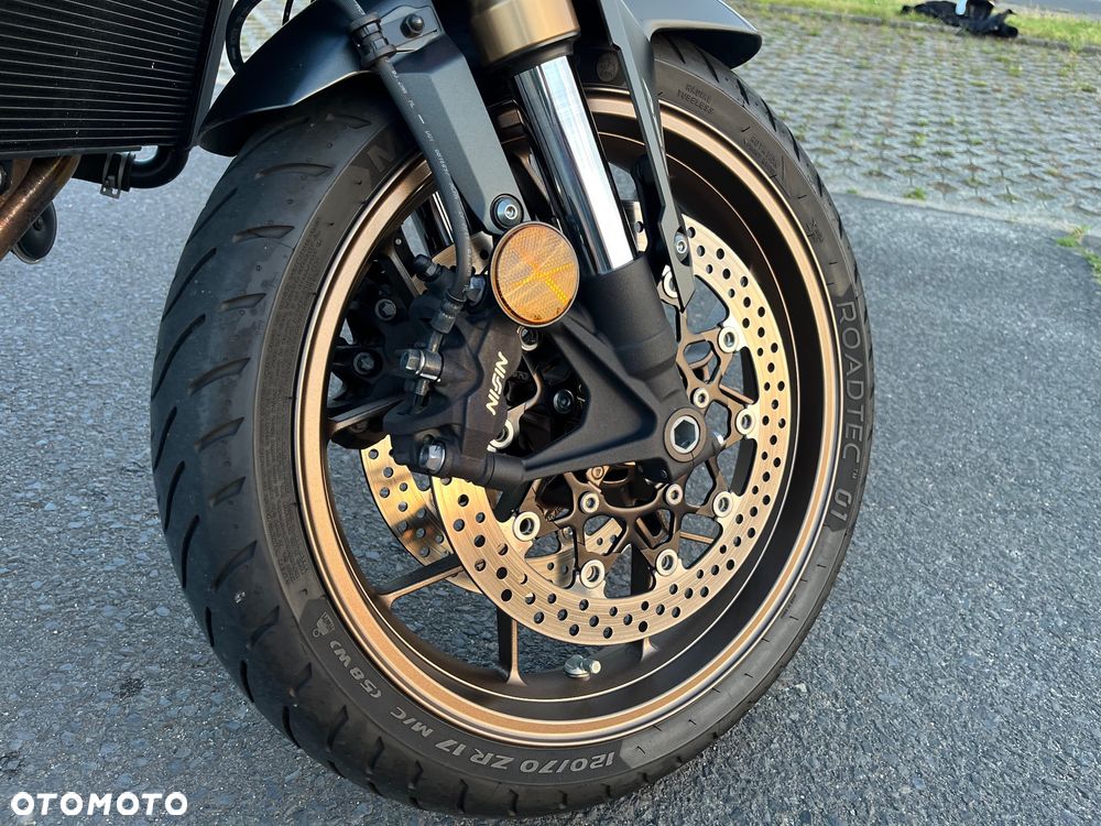 Honda CB - 35