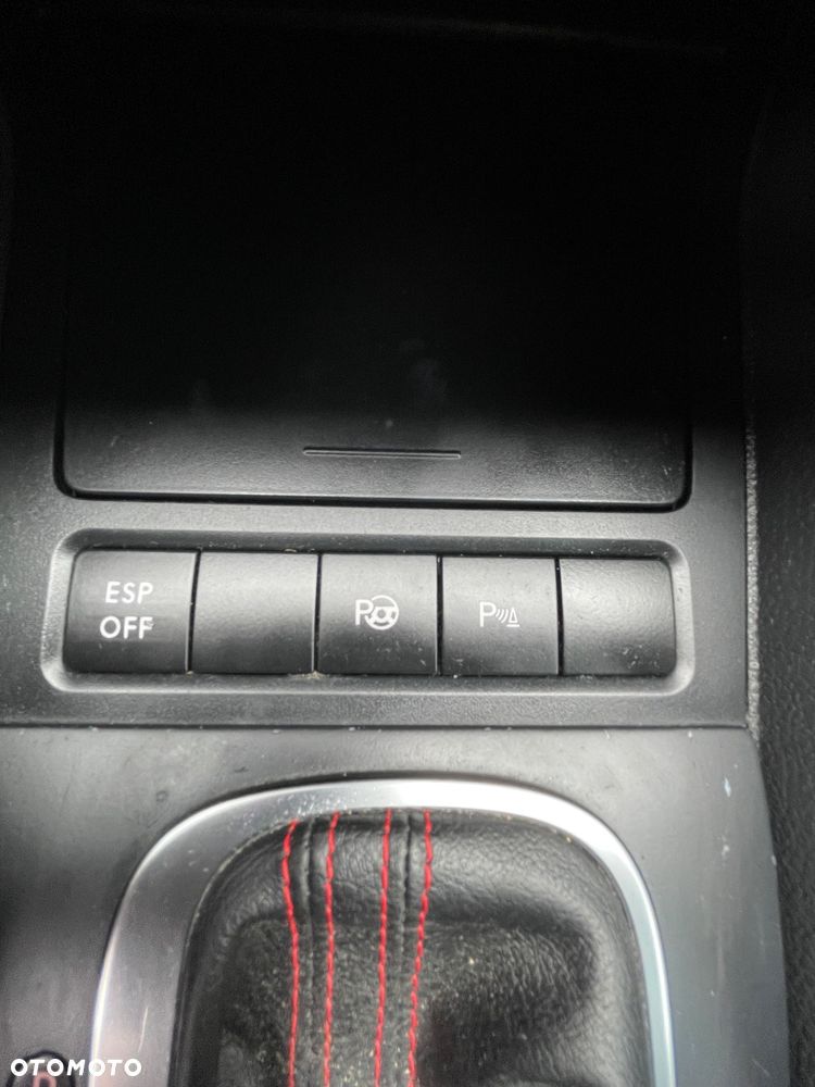 Volkswagen Golf 2.0 GTI DSG - 12
