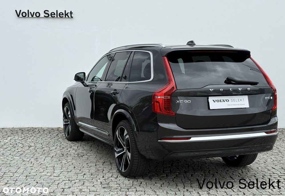 Volvo XC 90 - 7