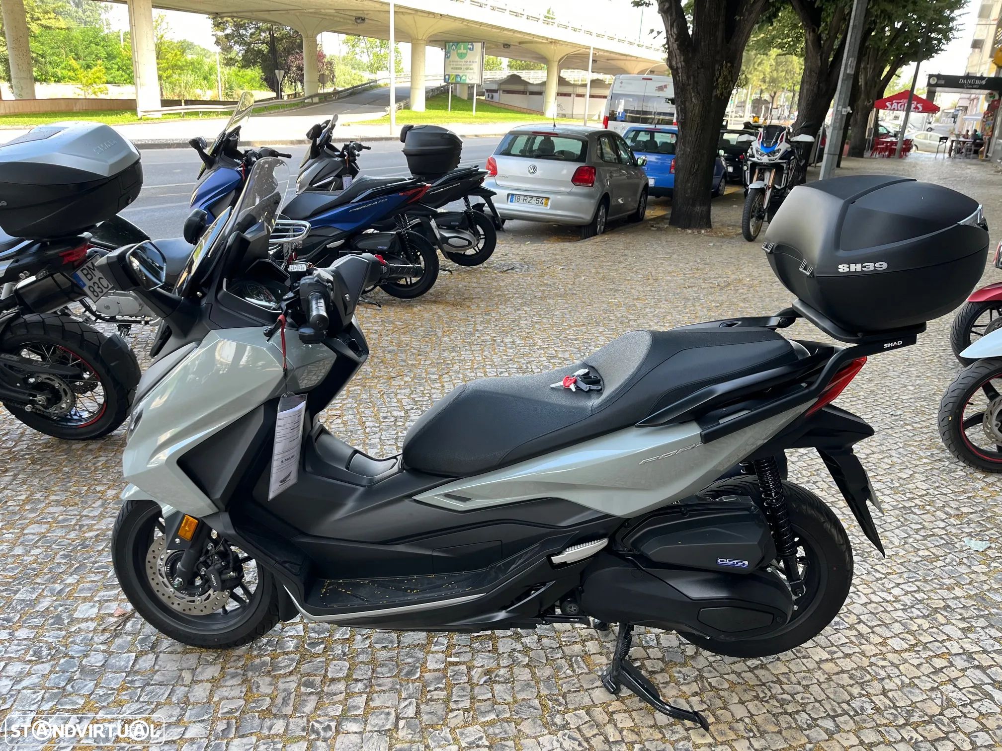 Honda Forza 350 IA - 1