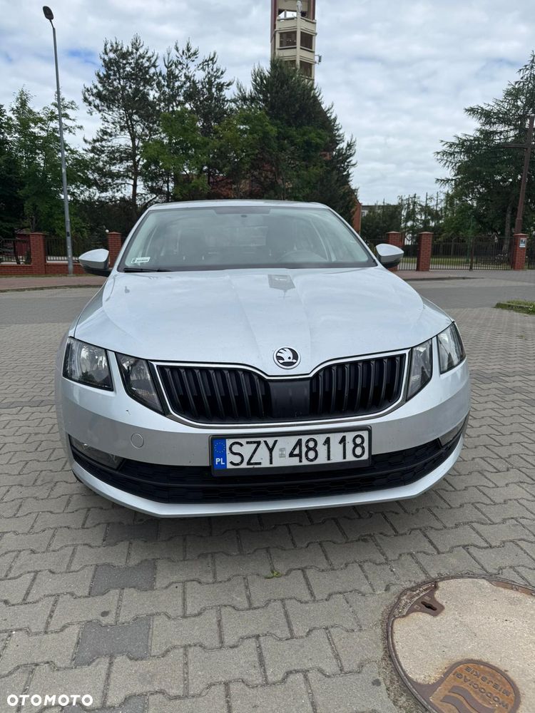 Skoda Octavia 1.6 TDI Active - 5