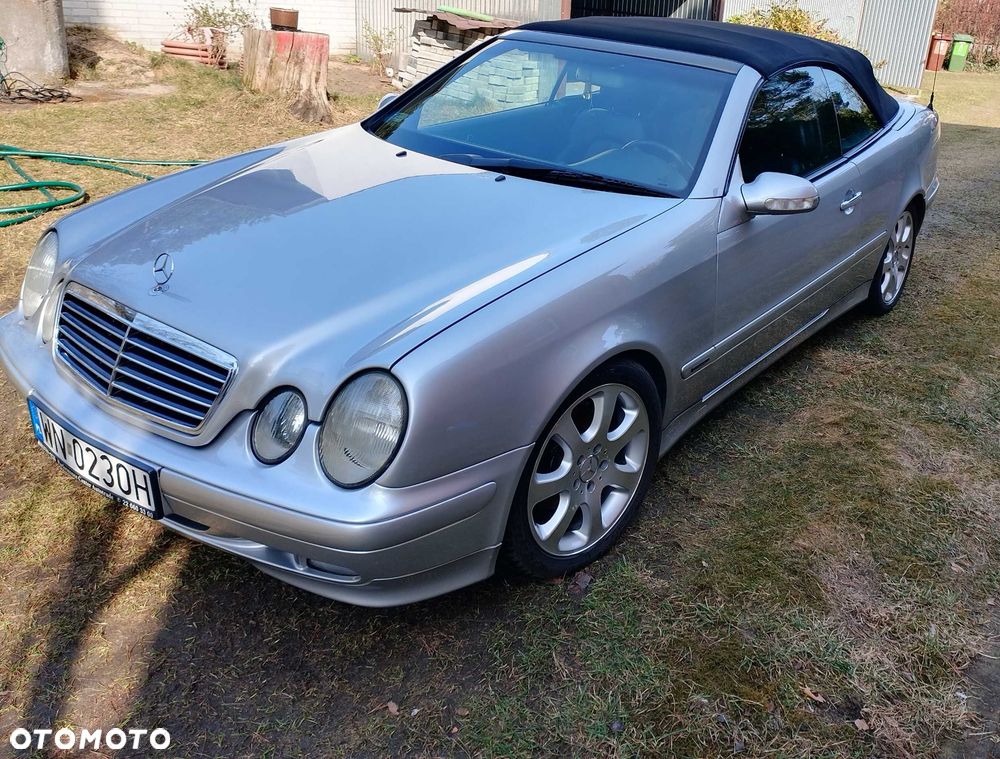 Mercedes-Benz CLK - 2