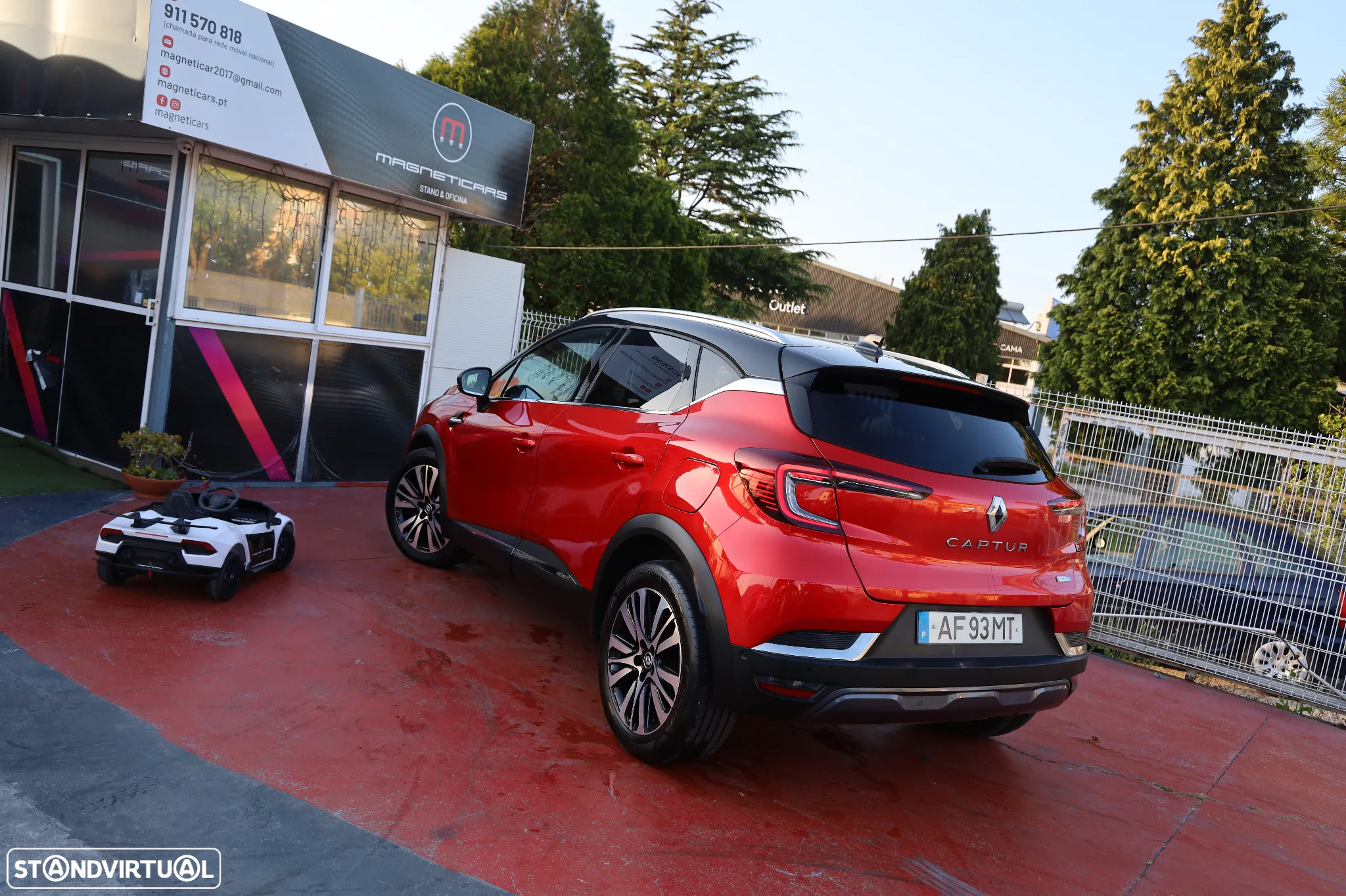 Renault Captur 1.6 E-Tech Plug-In Initiale Paris - 39