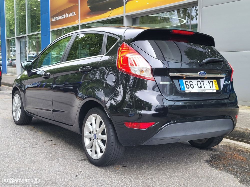 Ford Fiesta 1.0 EcoBoost Titanium - 5