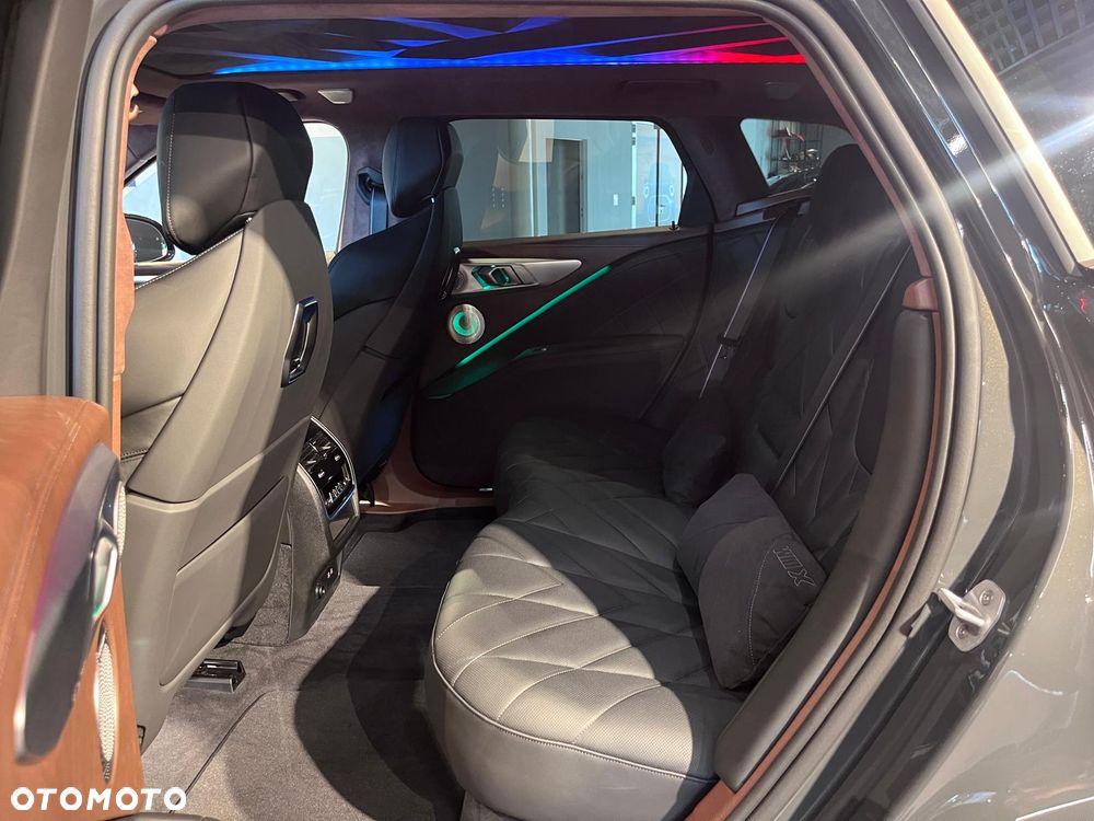 BMW XM 50e PHEV sport - 25