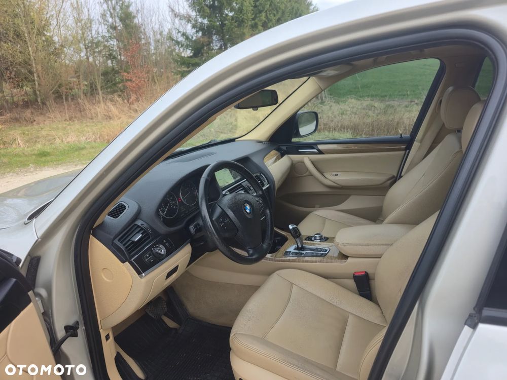 BMW X3 xDrive28i Sport-Aut Advantage - 12