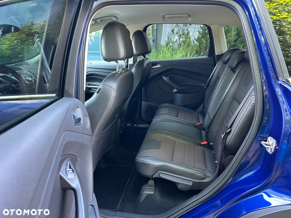 Ford Kuga 2.0 TDCi 2x4 Titanium - 21